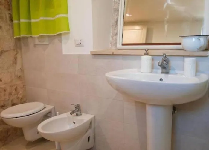 Trullo Masiello 普蒂尼亚诺